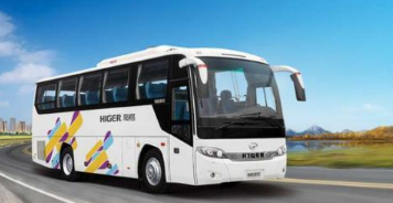 天津客车租赁：老年人在乘坐长途客车时需要注(图1)