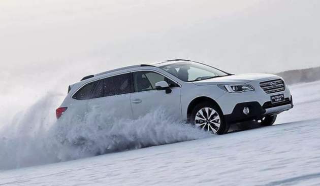 天津客车租赁教你冬季汽车玻璃经常起雾怎么办(图2)