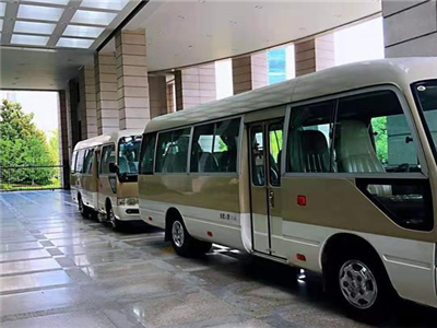 班车租赁公司对企业提供哪些条件?(图3) 班车租赁公司