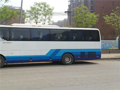 班车租赁公司对企业的重要性(图1) 班车租赁公司